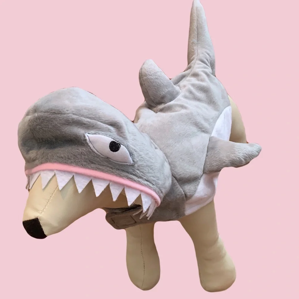 PET SHARK COSTUME